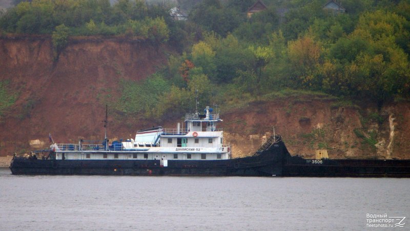 Буксир толкач Дунайский 49