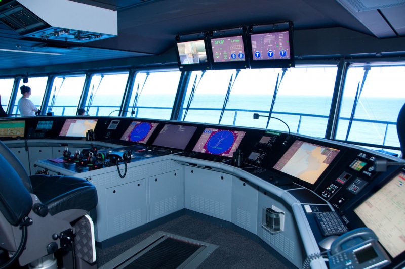 Oasis of the Seas Капитанский мостик