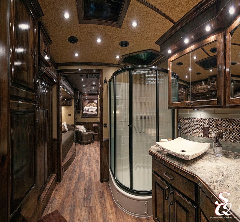 Luxury автодом