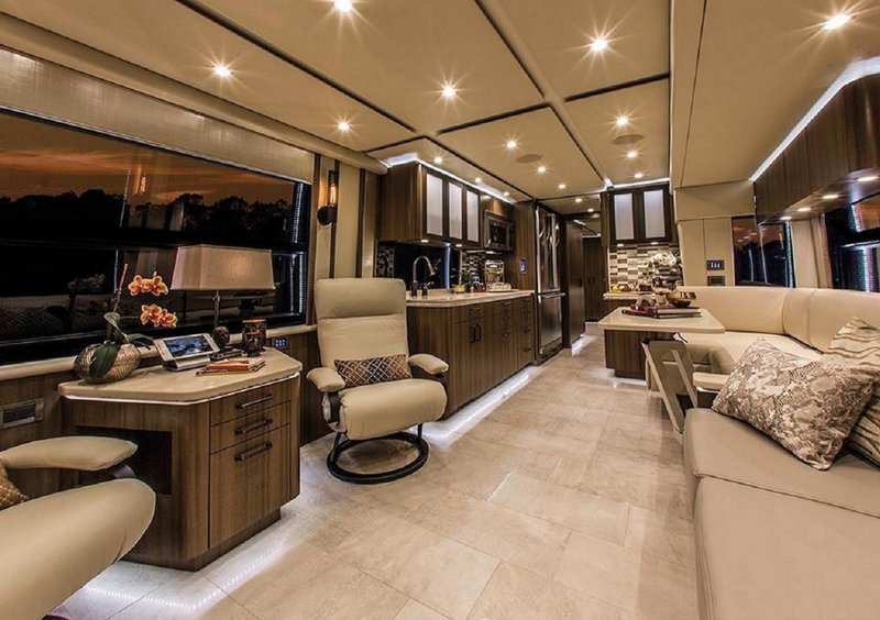 Luxury автодом