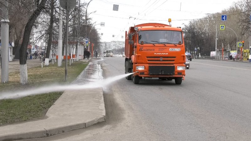 Поливомоечная машина
