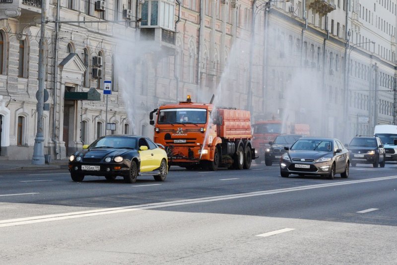 Поливальные машины для дорог