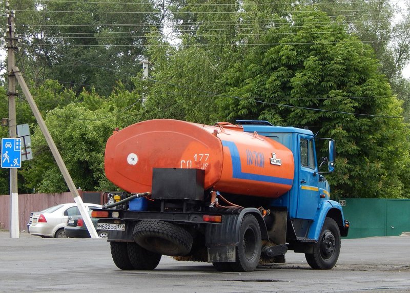 ЗИЛ ко-713 водовоз