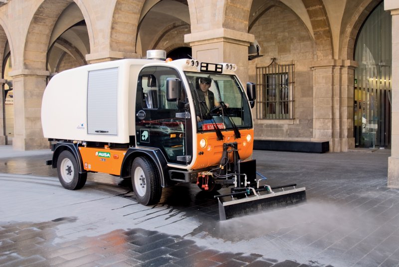 Ausa 350h