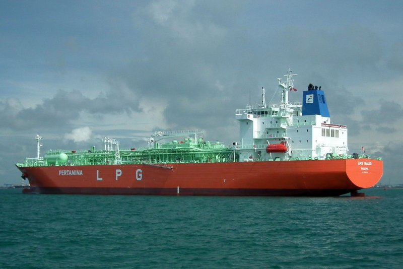 Картинки нефтеныетанкеры для детей