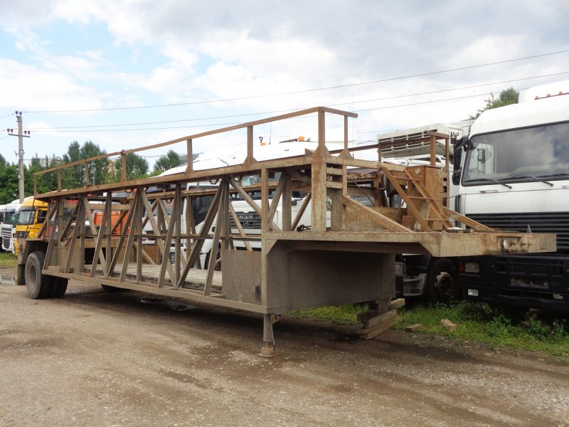 Полуприцеп 949135 (панелевоз Ратай)