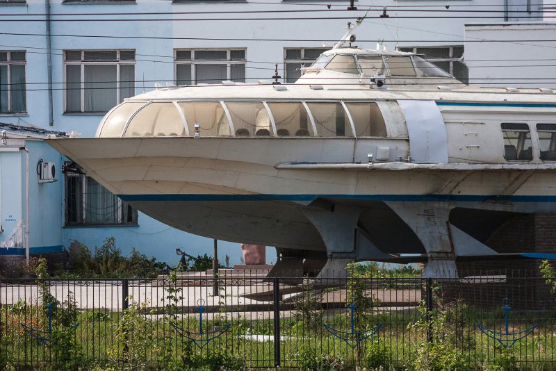 Легендарный заброшенный теплоход "Метеор"