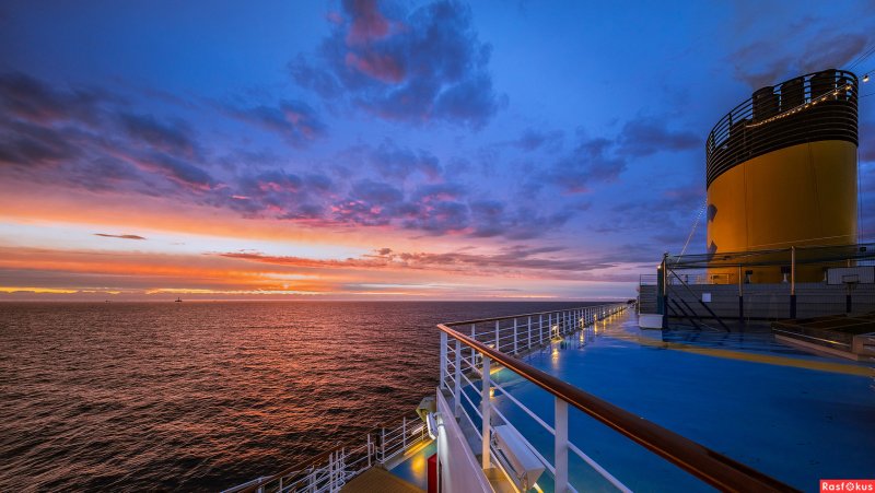 Seven Seas Navigator