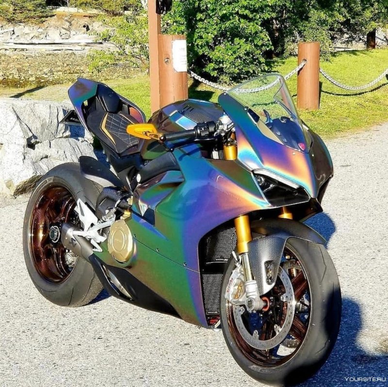 Yamaha Thunderace 1000