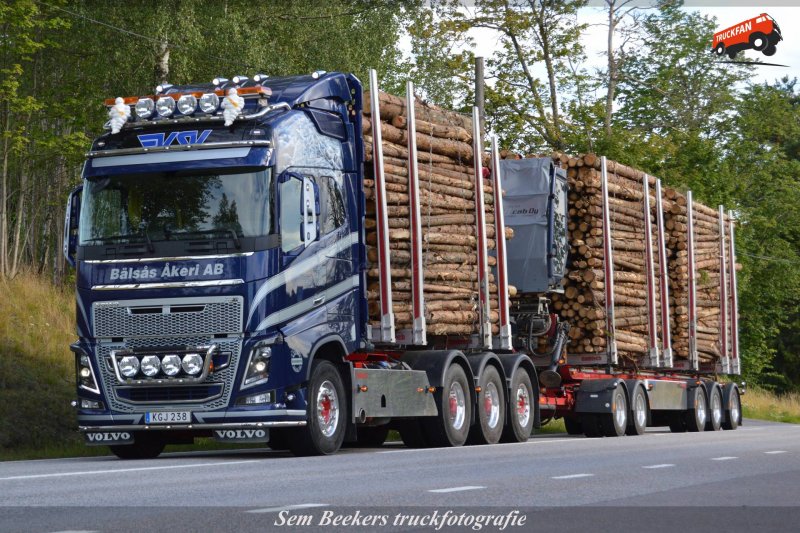 Volvo fh16 лесовоз
