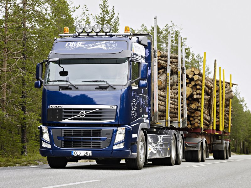 Volvo FH лесовоз