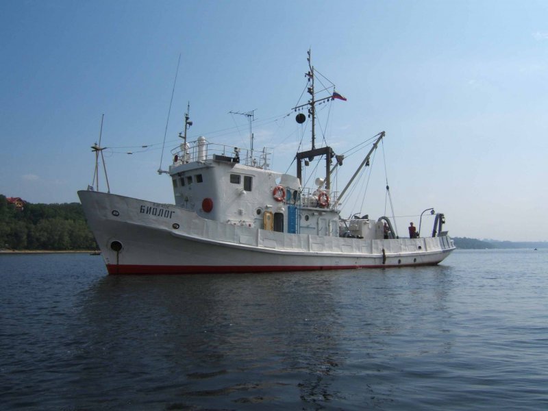 Сейнер МРС-225.