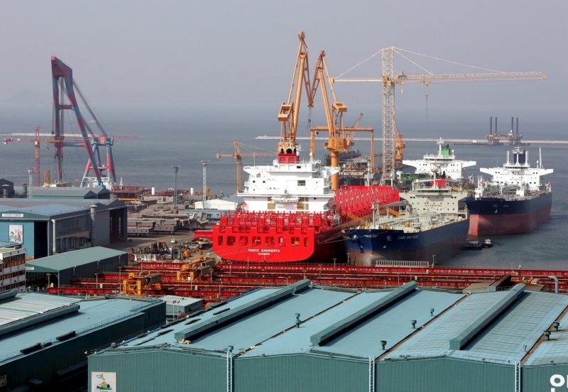 Верфь Daewoo Shipbuilding Marine Engineering