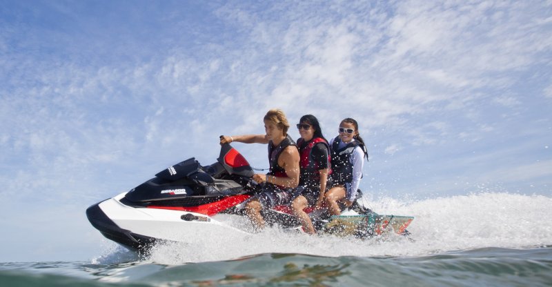 BRP Sea Doo GTX Wake Pro 215