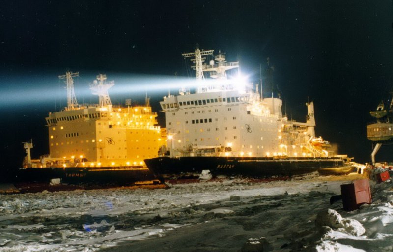 Ледокол Ермак 1974