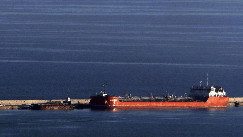 Производительность насосов для залива аммиака в танкеры морские