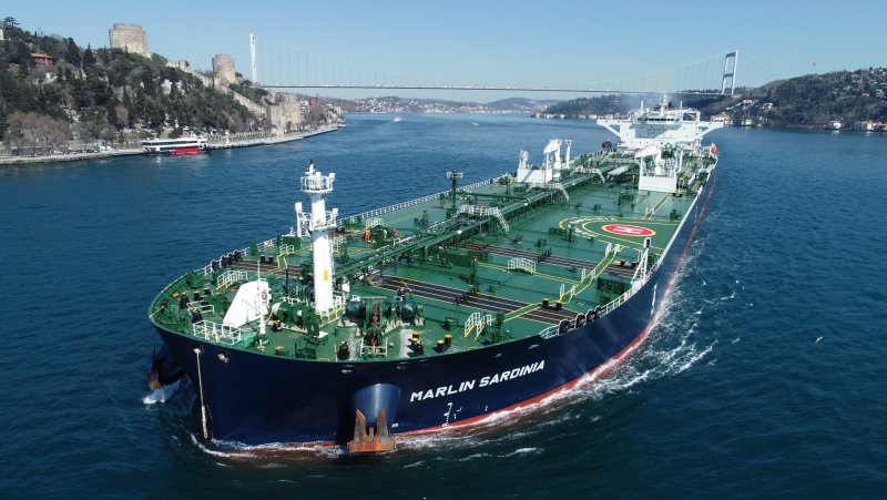 Tank fuel Oil in ship