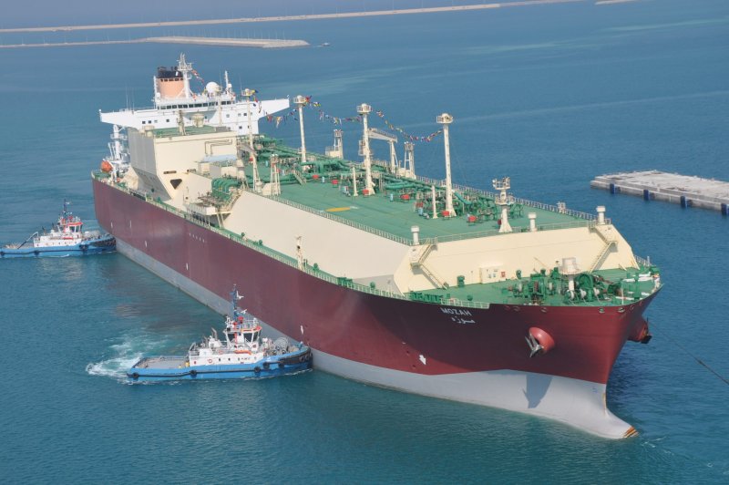 Tanker Аврора 2000