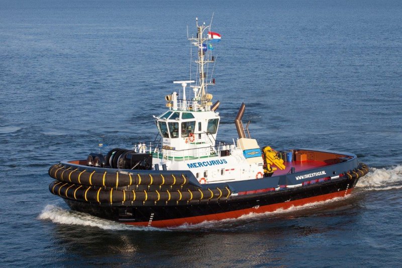 Буксир типа Damen salvage tug 6014
