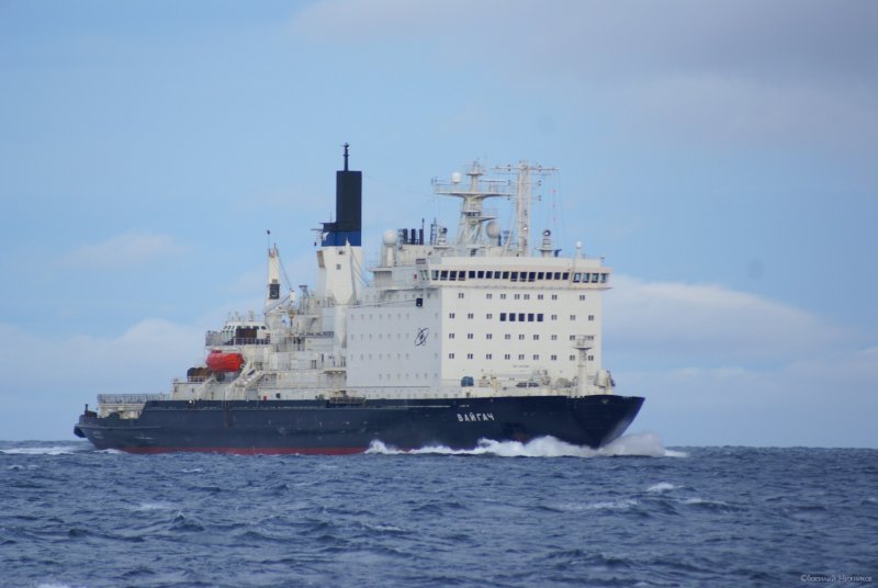 Морской ледокол Вайгач