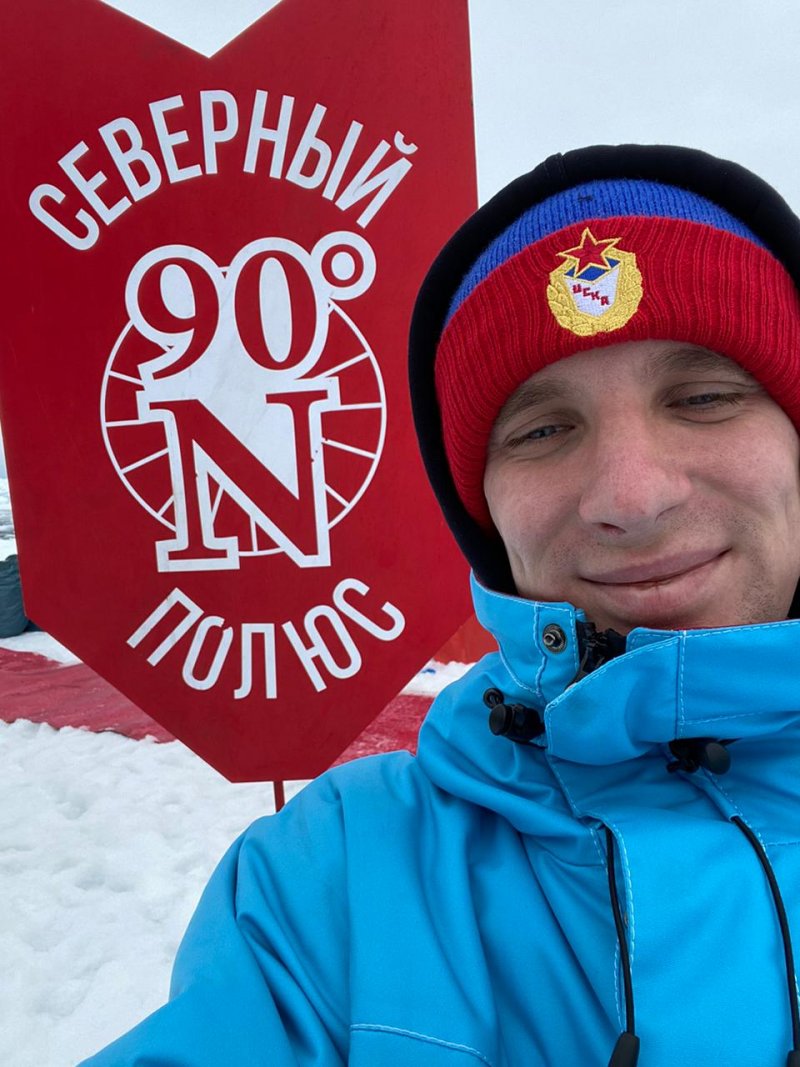 Атомоход Арктика прожектор