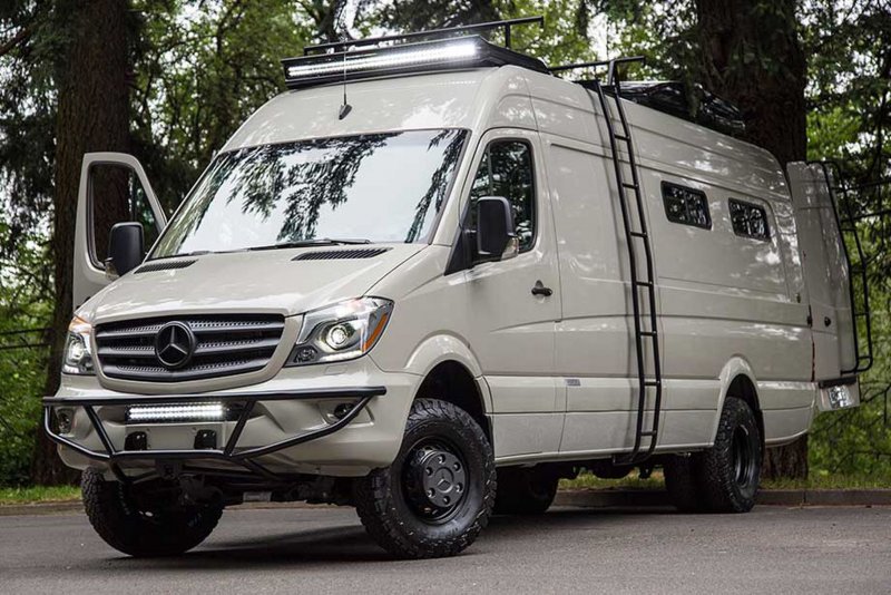 Мерседес Бенц Спринтер Ван 4x4 конверсион
