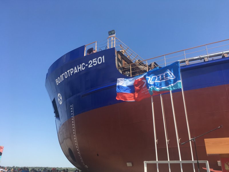 Михаил Ульянов судно Совкомфлот