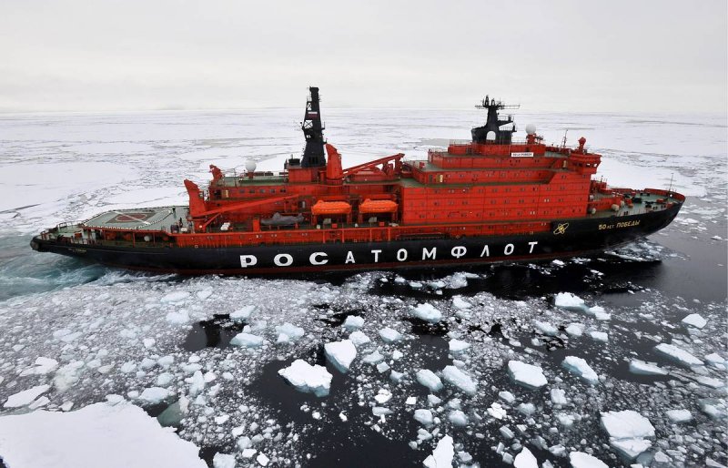 Мурманск ледокол 50 лет Победы