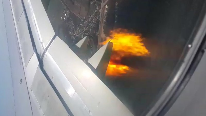 F-22 грузовые отсеки