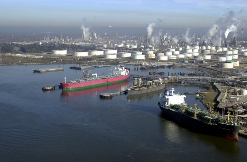British Petroleum танкер