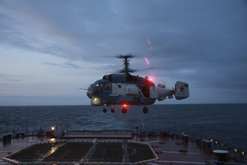 Корабельный противолодочный вертолет ка-27
