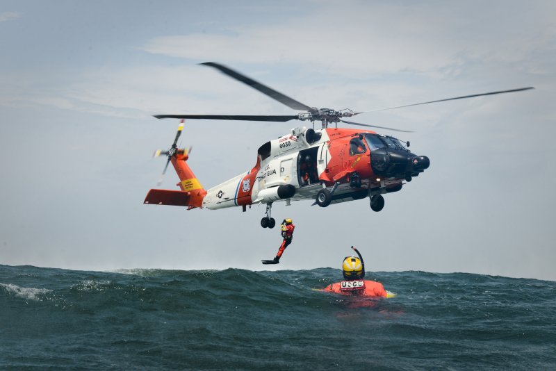 Uh-60 Coast Guard
