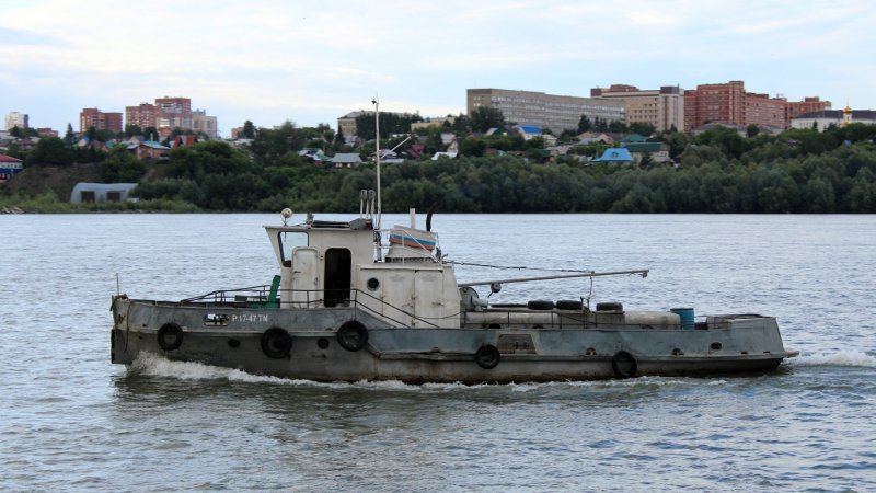 Судно буксировщик