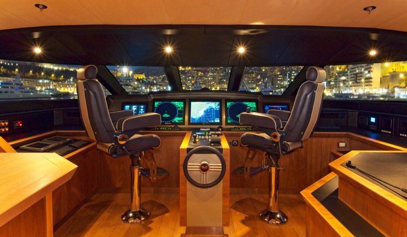 Palmer Johnson Vantage 45m