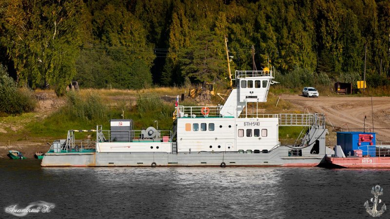 Буксир-толкач «БТМ-482