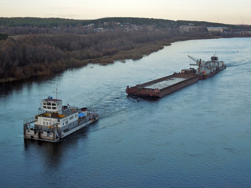 Теплоход «БТМ-302»