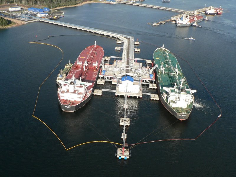 Морской нефтеналивной порт Приморск