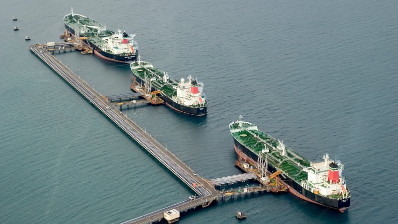 British Petroleum танкер