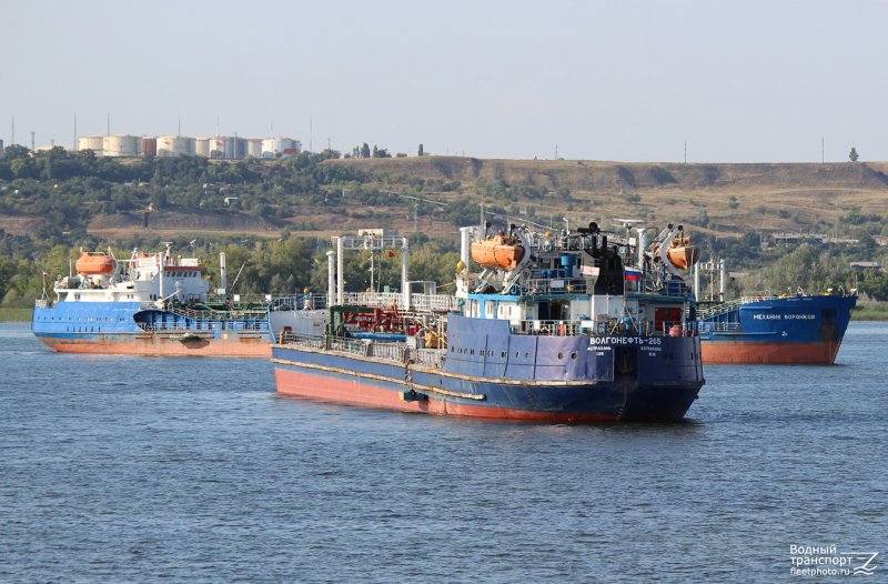 Зюйд Ист танкер
