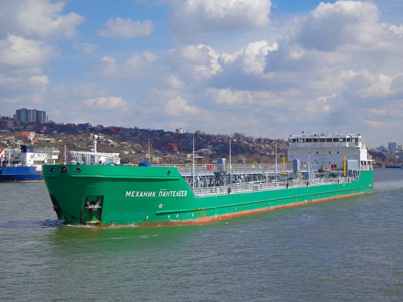  VLCC (very large crude Carrier): танкер