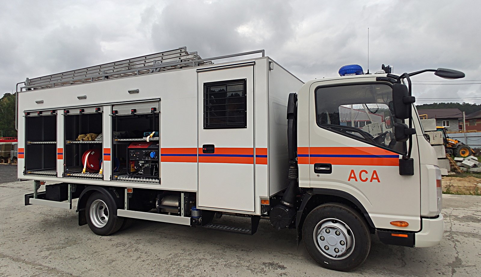 Основные аварийно спасательные автомобили. Аварийно-спасательный автомобиль аса-20-0,8-0,6 на шасси man TGM 13.290. Аварийно-спасательный автомобиль аса-20. Аварийно-спасательный Iveco 4x4.