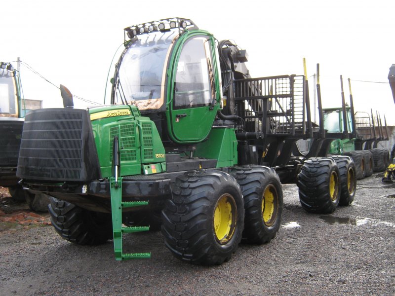 John Deere 1510e