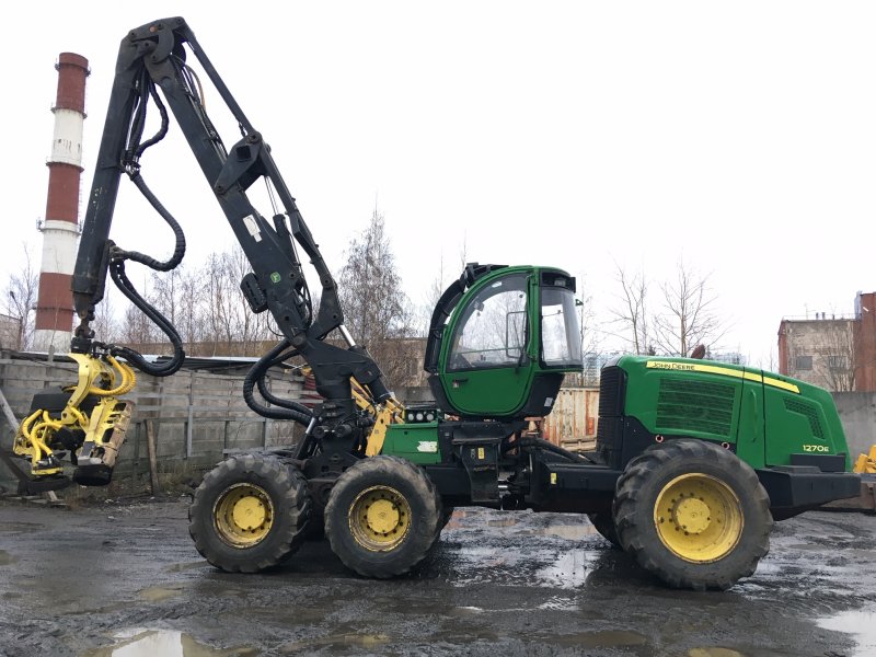 John Deere 1510e