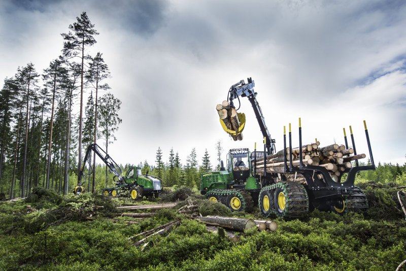 Харвестер John Deere 1270g