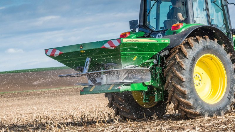 Опрыскиватель версатайл SX 275