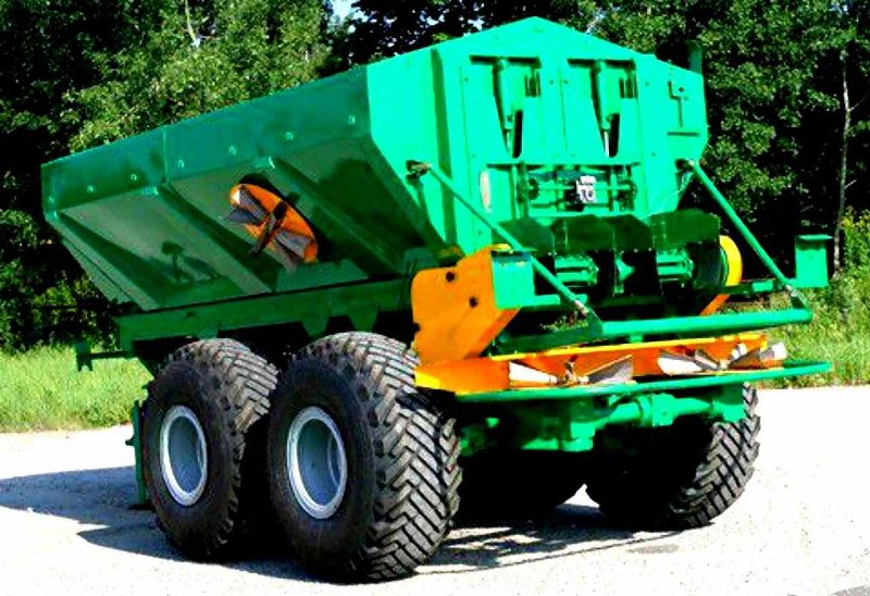 МТТ-9 разбрасыватель