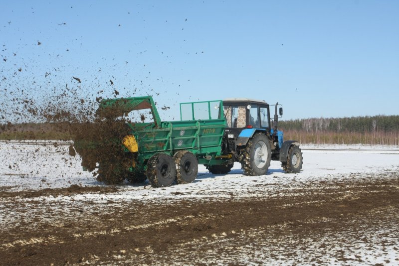 МТТ-9 разбрасыватель
