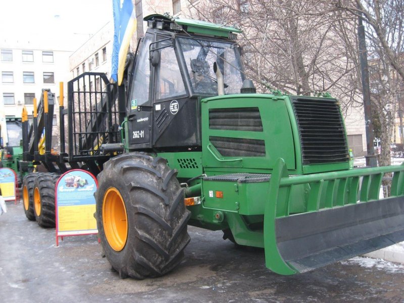 Харвестер Амкодор 2662-01