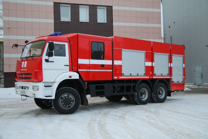 Пожарный КАМАЗ 65111