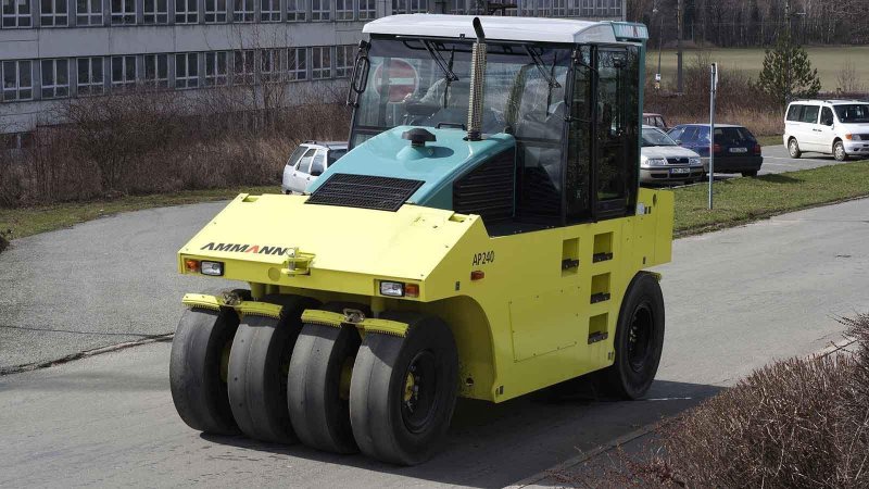 Пневмоколесный каток Ammann AP 240